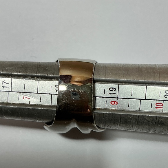 CHARLES KRPELL Sterling Silver Ribbed Ring. Size 8.5 - Picture 11 of 12